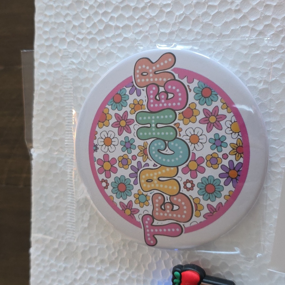 Teacher Accessory Set - Picture 7 of 9